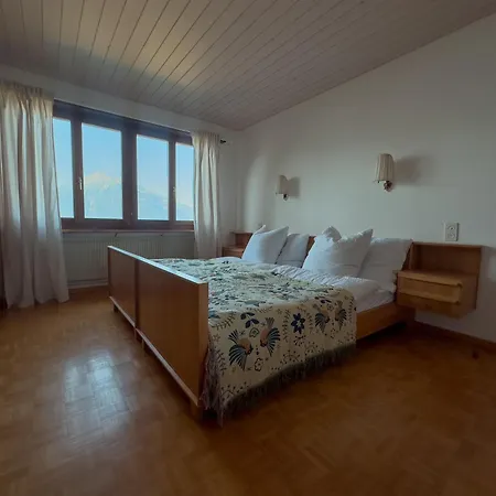 Private With Pool, & Mountain Views Aeschlen