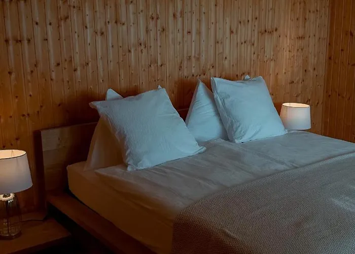 בקתה Private With Pool, & Mountain Views Aeschlen
