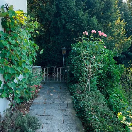 Private With Pool, & Mountain Views Domek alpejski *