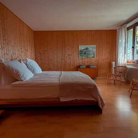 With Pool And View Of Thun * Aeschlen