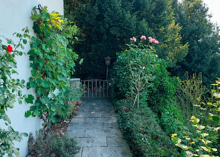 Private With Pool, & Mountain Views Domek alpejski *